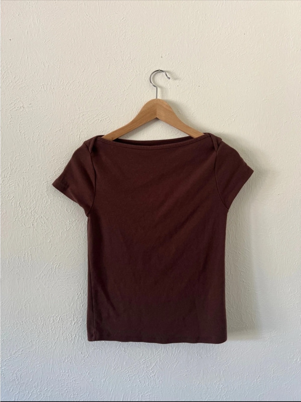 Classic Women's Short Sleeve Tee in Dark Brown - Unbranded